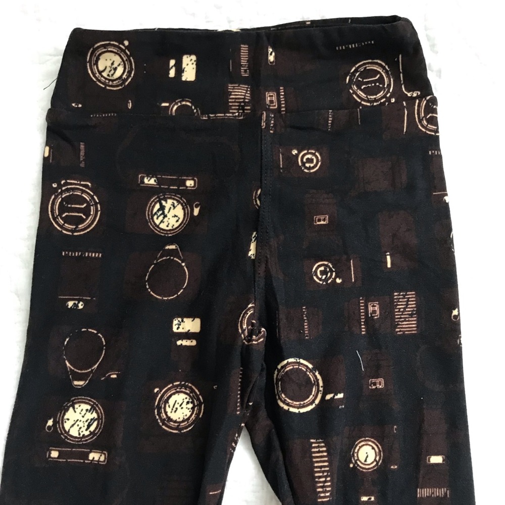 Lularoe camera leggings, Kids S/M